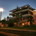 Le Pont Motel
