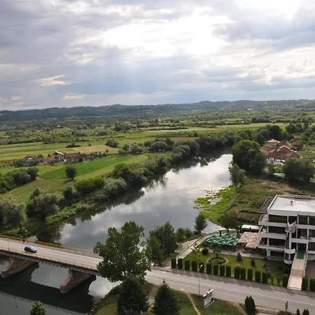 Le Pont 4* Приедор