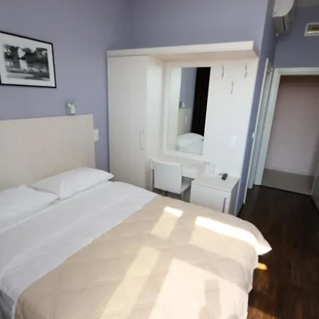 Le Pont 4* Приедор